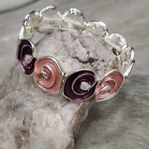 Periwinkle 7" Purple Pink Bracelet - Picture 4 of 10